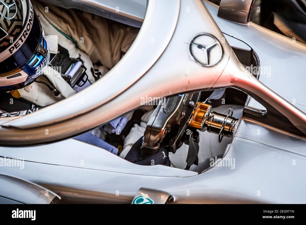 Volante mercedes f1 fotografías e imágenes de alta resolución - Alamy