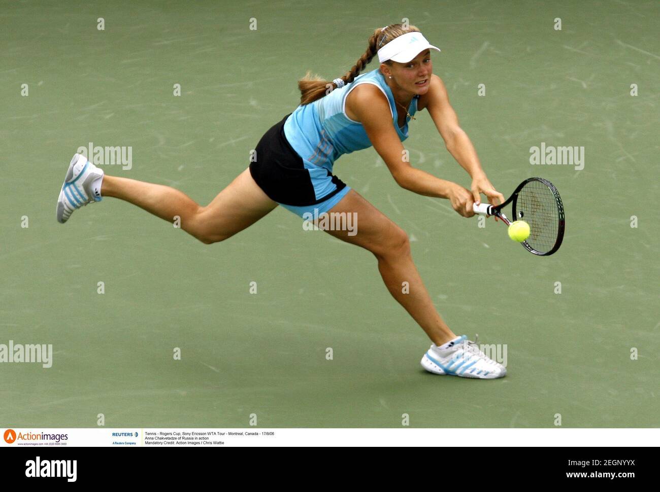 Tenis - Copa Rogers, Sony Ericsson WTA Tour - Montreal, Canadá - 17/8/06 Anna Chakvetadze de Rusia en acción crédito obligatorio: Acción Imágenes / Chris Wattie Foto de stock