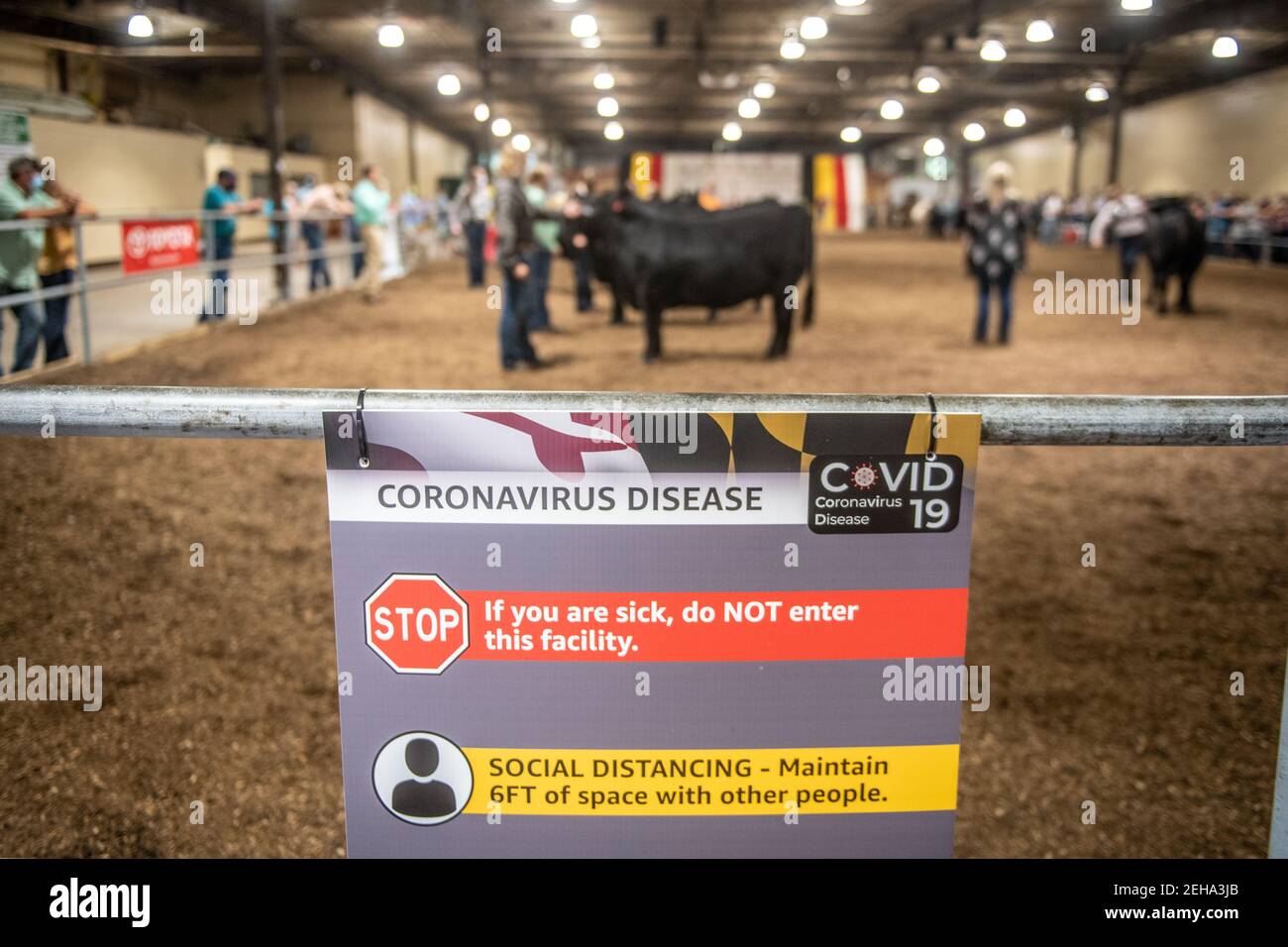 Señal de advertencia de enfermedad de Coronavirus, Maryland State Fair, Timonium MD Foto de stock