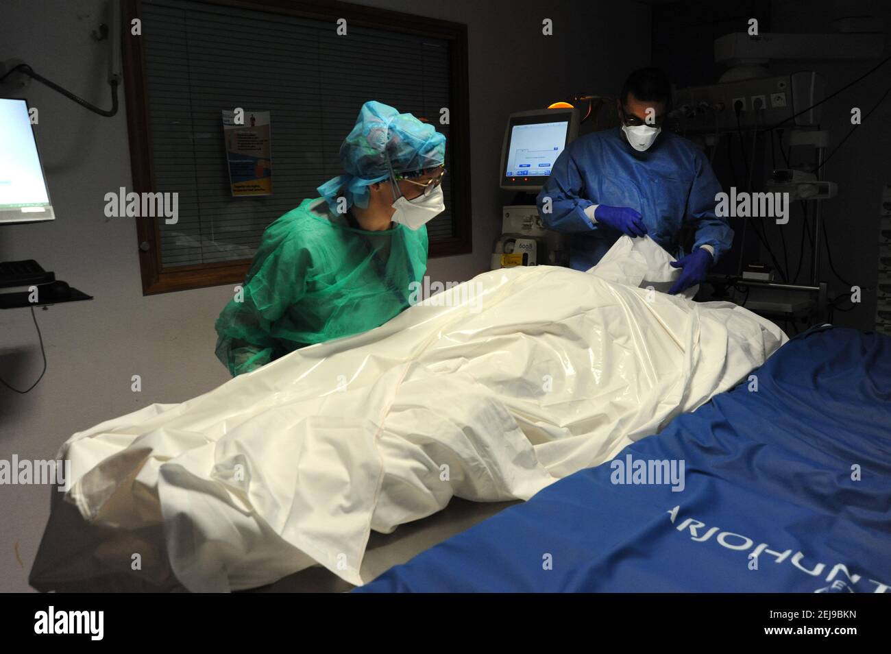 Covid-19 muertes en el hospital Foto de stock