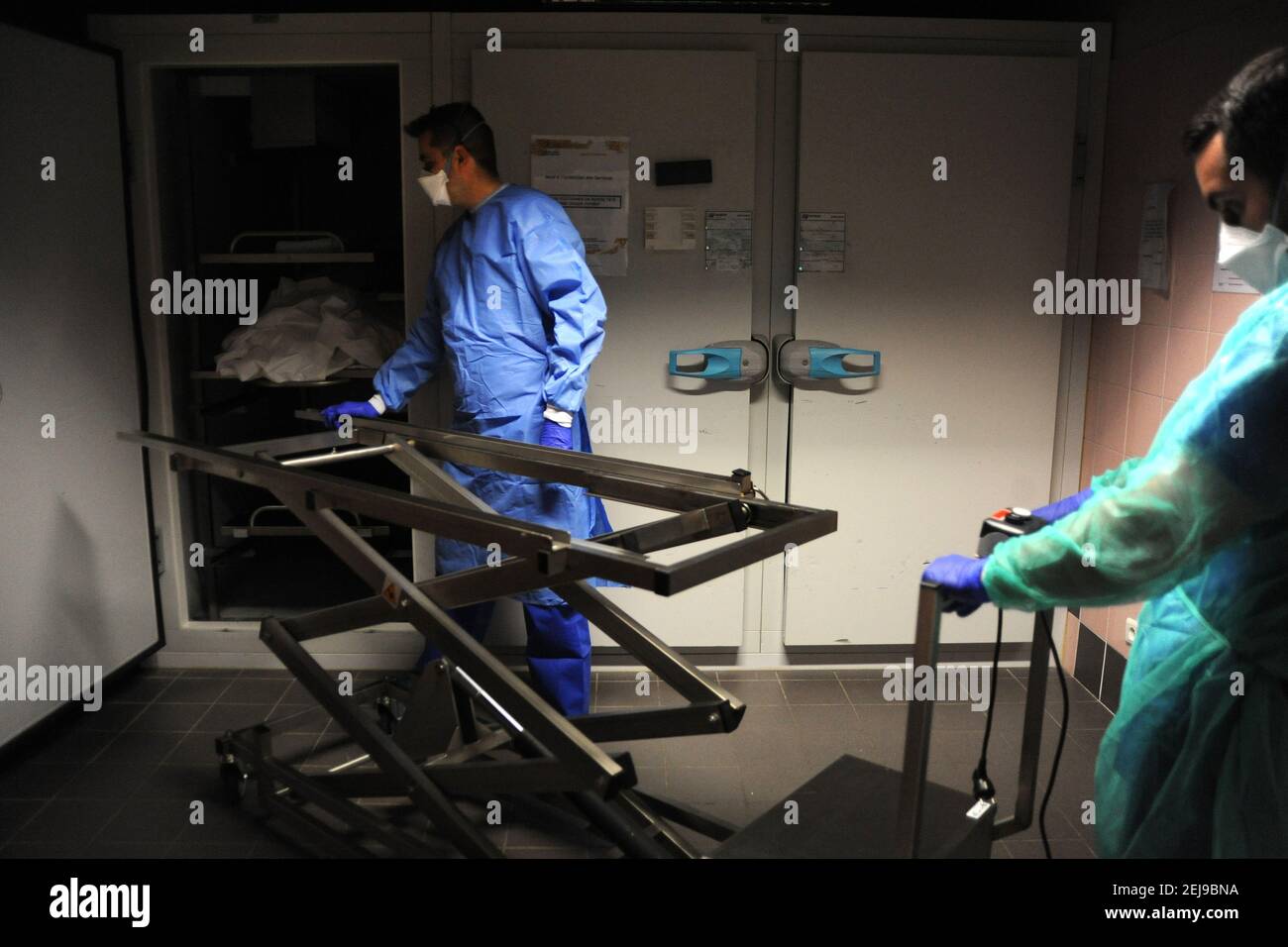 Covid-19 muertes en el hospital Foto de stock