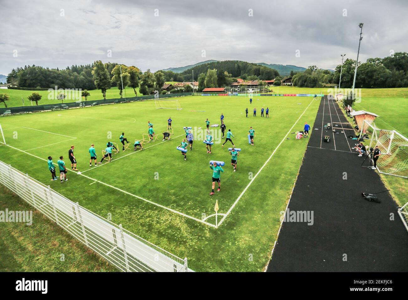 GMUND, 27-08-2020, Sportplatz Gmund, Pre-temporada 2020-2021, Entrenamiento de Feyenoord en Tirol. Descripción general durante la formación. (Foto de Pro Shots/Sipa USA) Foto de stock