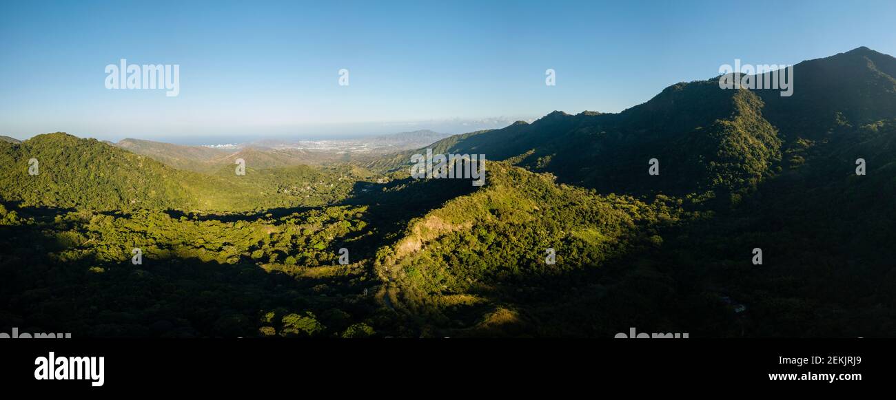 Paisaje montañoso de Minca, Departamento Magdalena, Caribe, Colombia Foto de stock