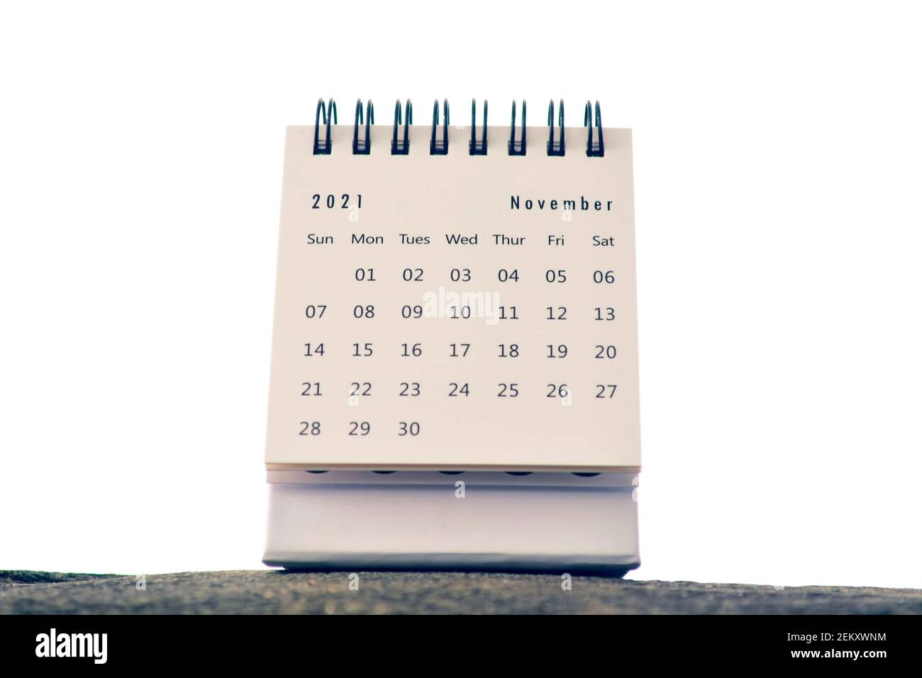 2021 de noviembre calendario blanco sobre la piedra Foto de stock
