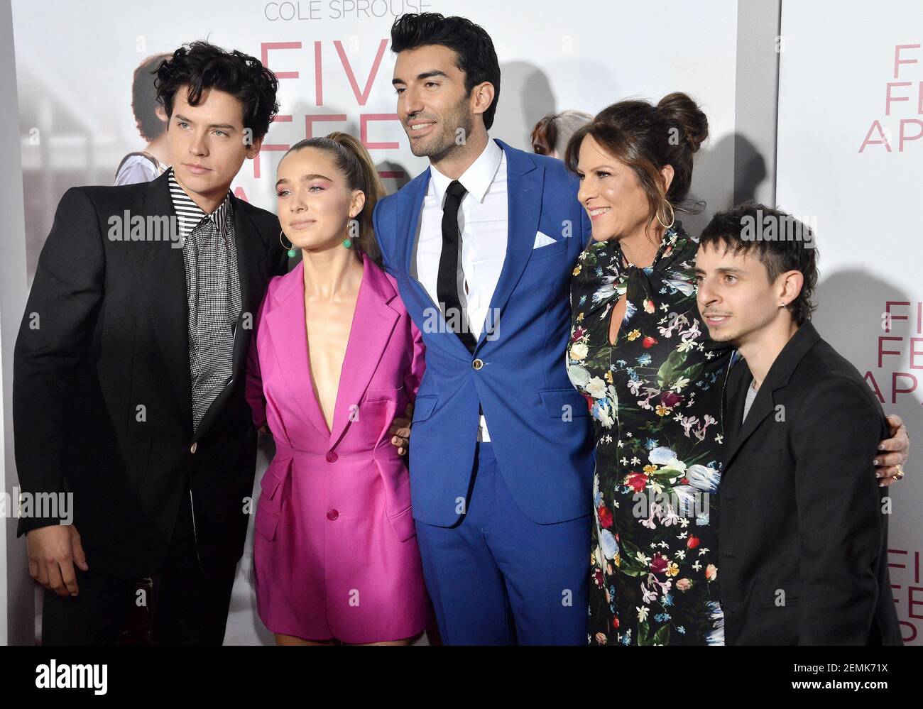 Besetzung Von Five Feet Apart (L-R) 'Five Feet Apart' Cast & Crew - Cole Sprouse, Haley Lu Richardson