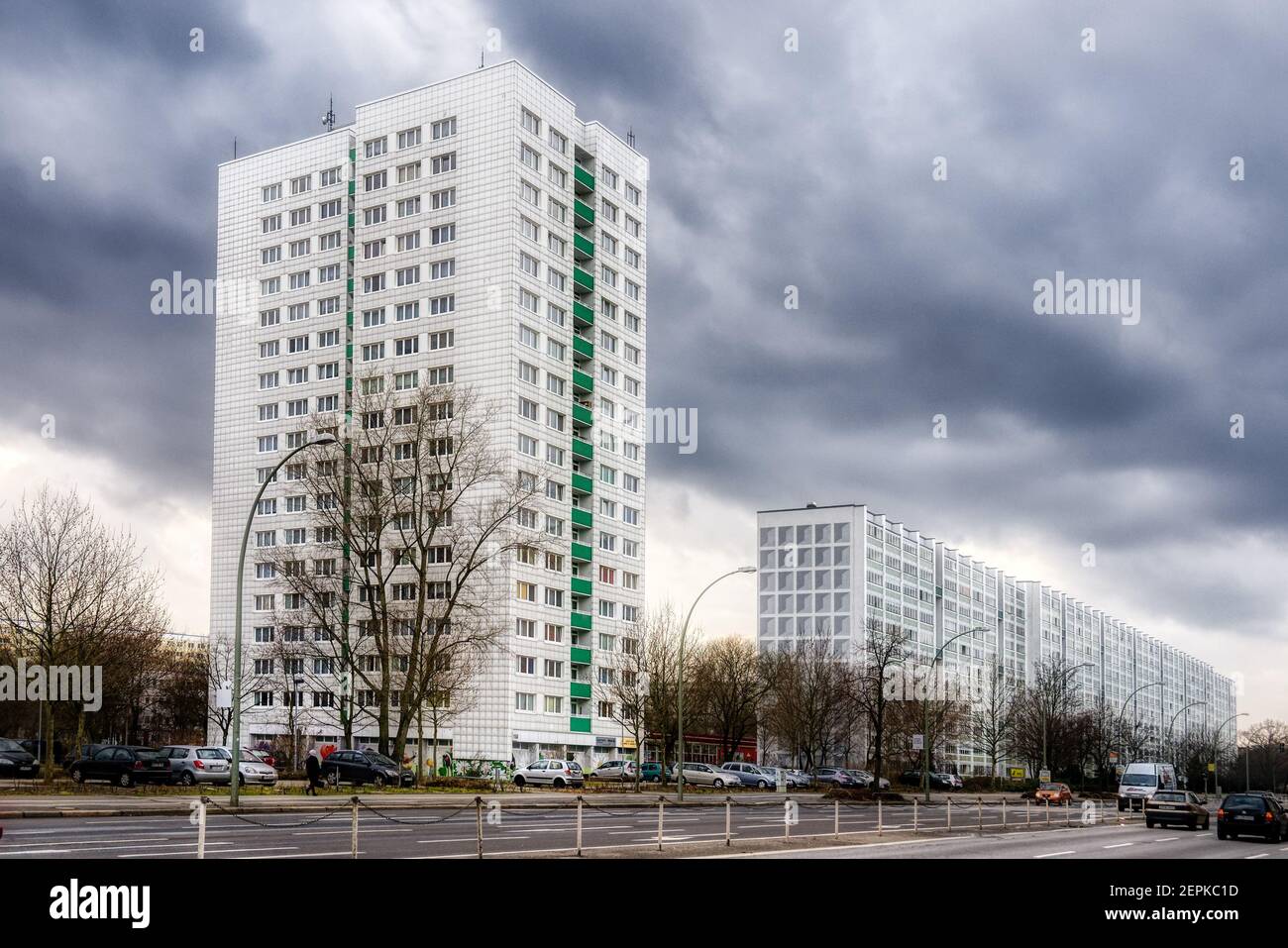 Bloques de pisos de la era comunista en Berlín, Alemania Foto de stock