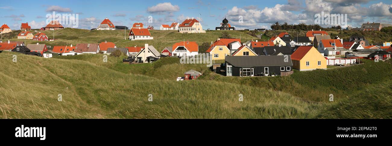Lønstrup construir en dunas; Danmark; Lonstrup; Dinamarca Foto de stock