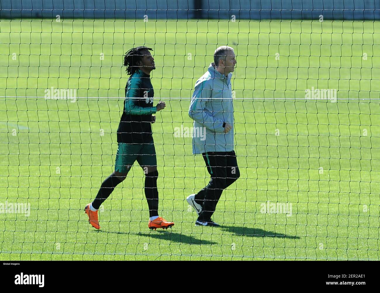 Oeiras, 03/21/2018 - el Equipo Nacional AA se formó esta mañana con vistas  a los juegos de preparación para la Copa Mundial 2018 en la Ciudad del  Fútbol en Oeiras. Gelson Martins (