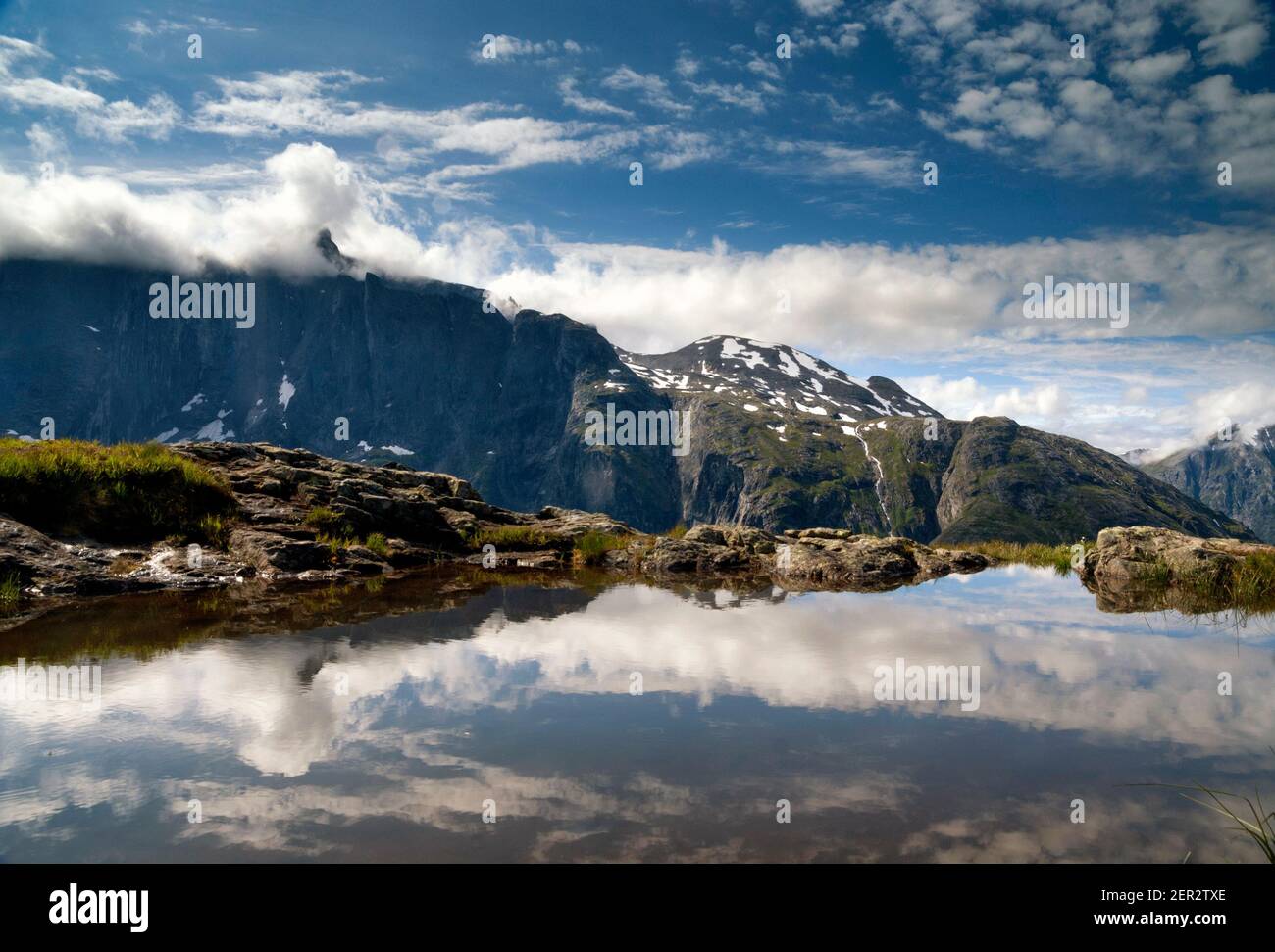 Vista desde Litlefjellet Foto de stock