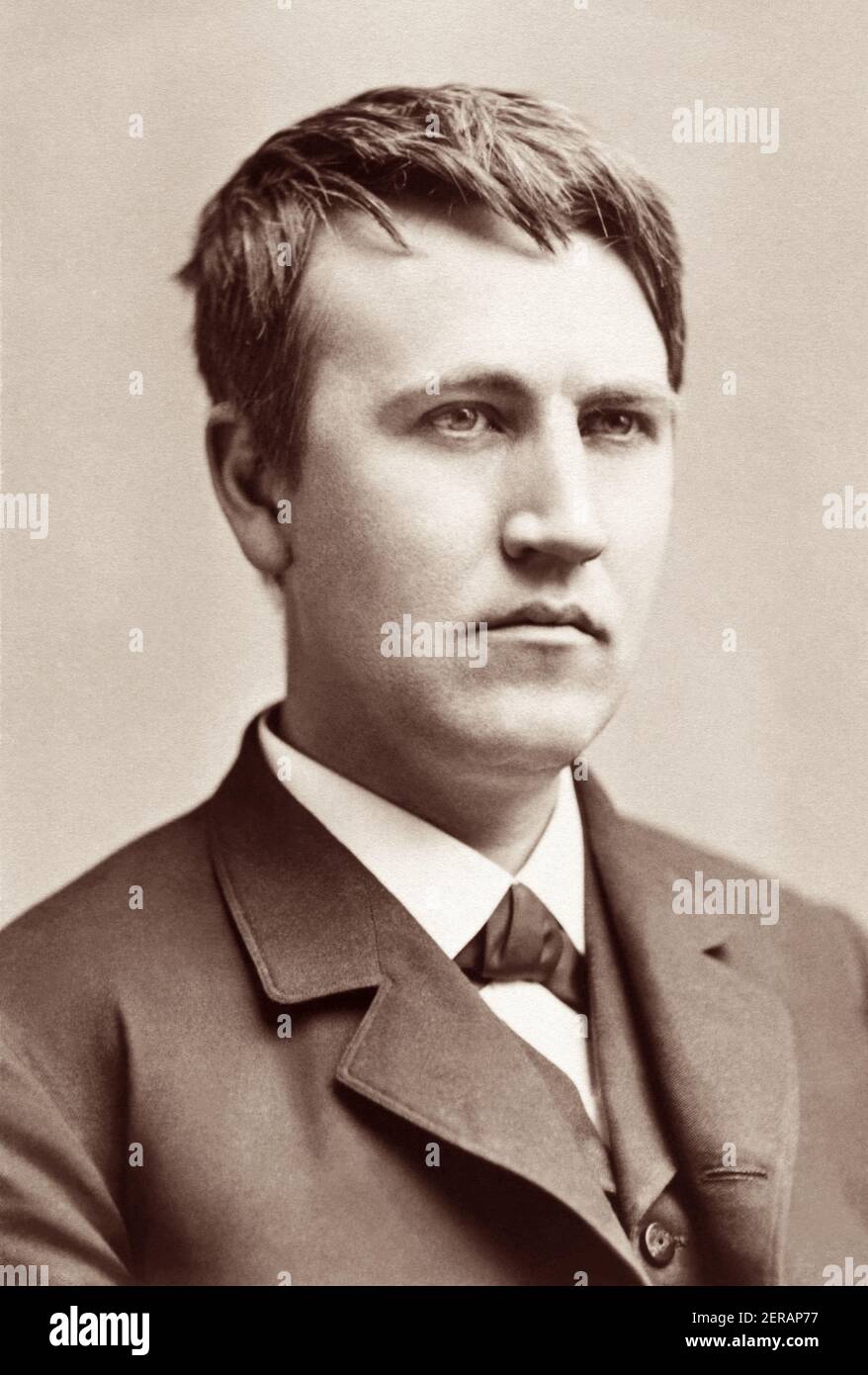 El joven Thomas Alva Edison (1847–1931), inventor y empresario estadounidense que ha sido descrito como el mayor inventor de Estados Unidos, en un retrato de 1870. Foto de stock