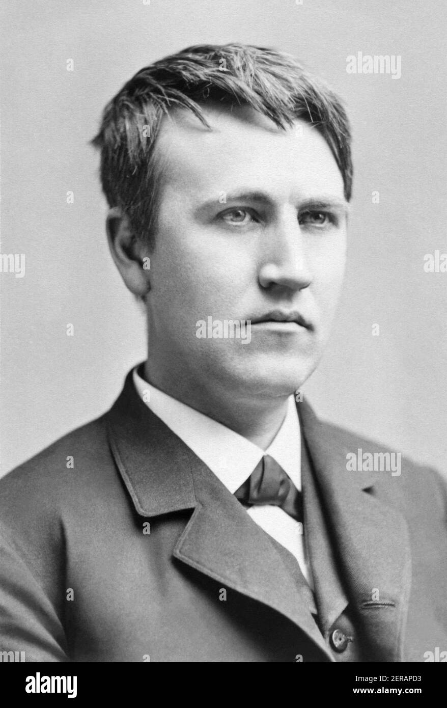 El joven Thomas Alva Edison (1847–1931), inventor y empresario estadounidense que ha sido descrito como el mayor inventor de Estados Unidos, en un retrato de 1870. Foto de stock