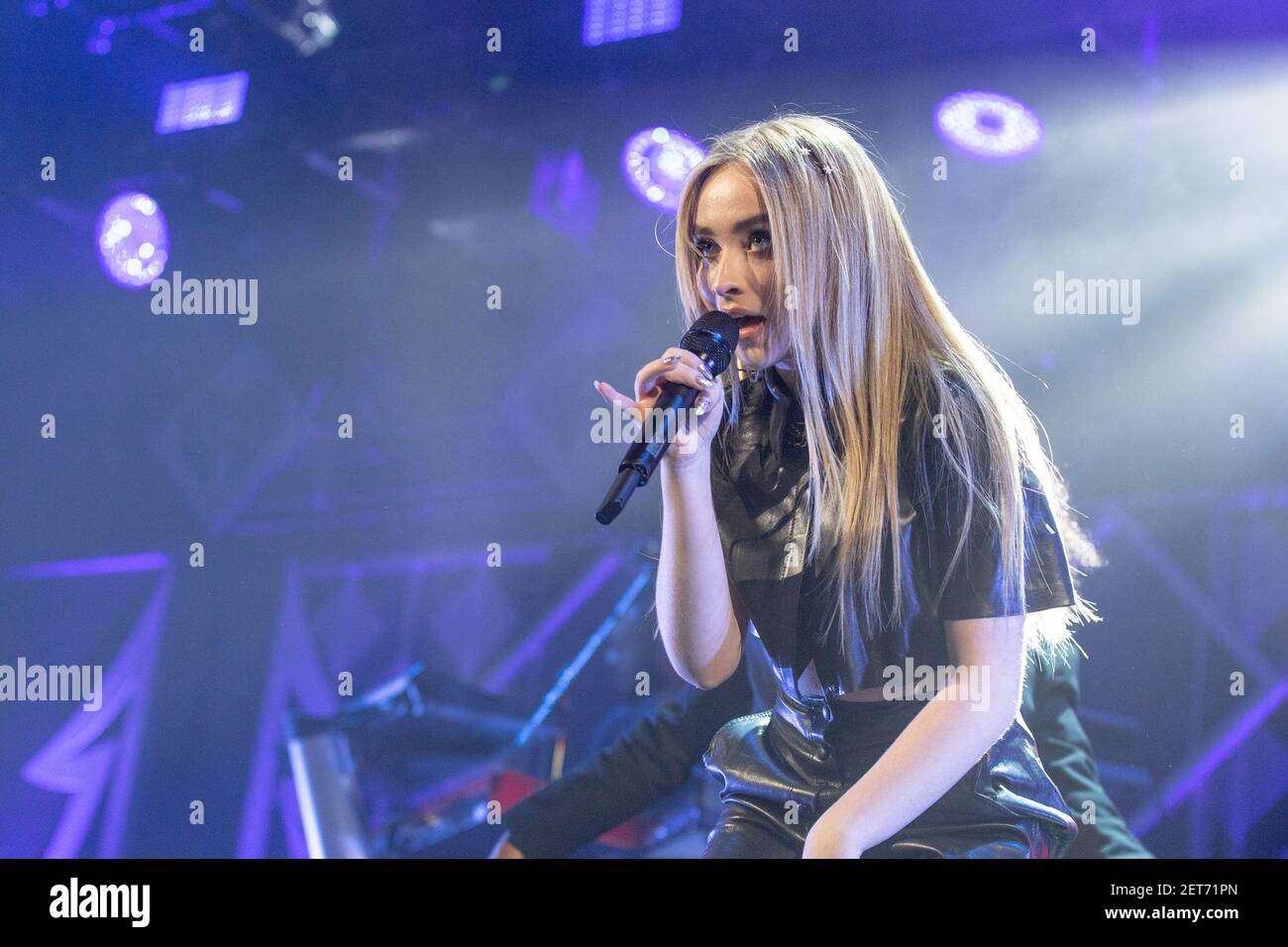 Sabrina Carpenter durante el iHeartRadio 103.5 KISS FM's Jingle Ball en