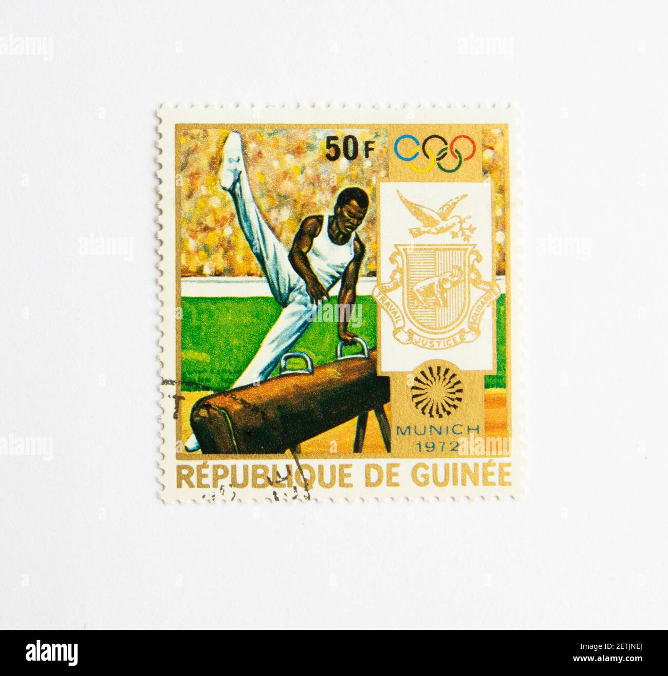 01.03.2021 Estambul Turquía. Guinea Republic Postage Stamp. Alrededor de 1972. Juegos olímpicos de munich. Gimnasia Foto de stock