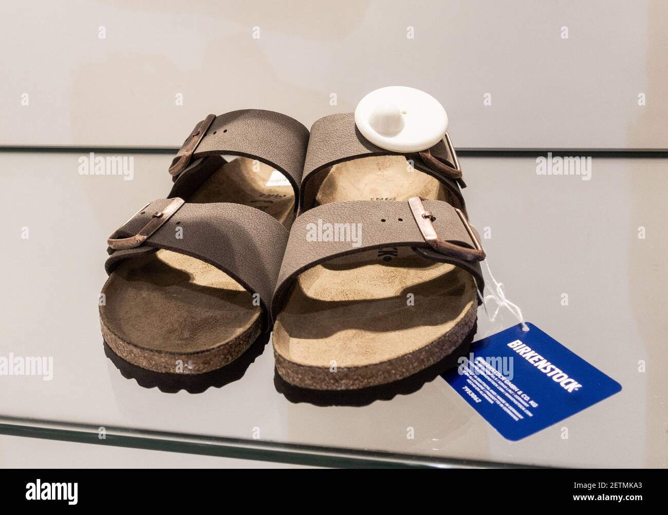 Zapatos Birkenstock, calzado, sandalias Fotografía de stock - Alamy