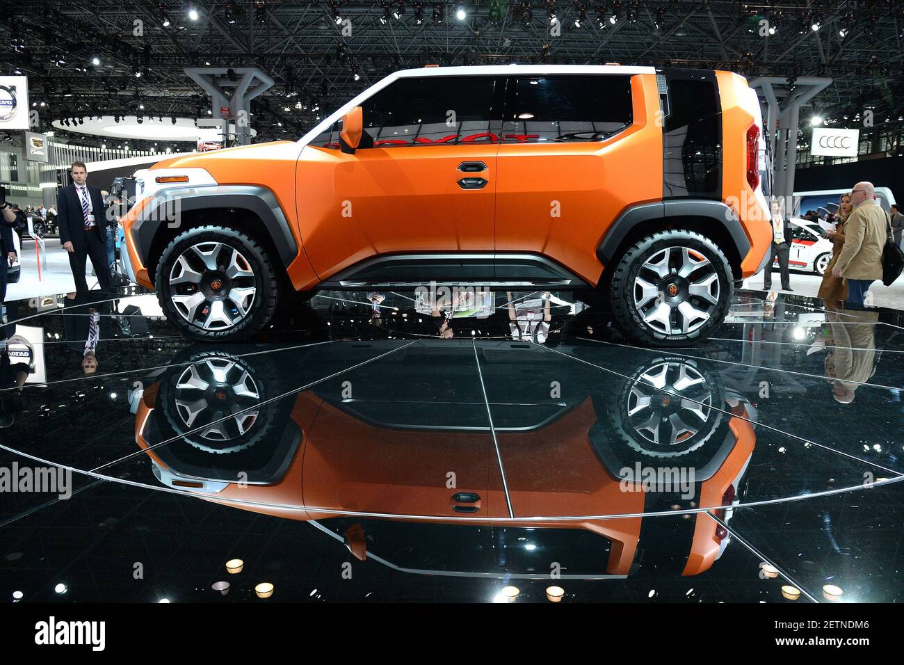 Toyota Ft 4x Concept En Exhibicion En El New York International Auto Show 17 En El Jacob K Javits Convention Center En Nueva York Ny El 12 De Abril De 17 Foto De
