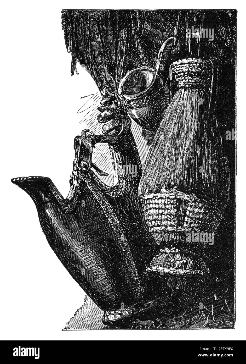 Jarra y jarra de cuero somalí y copa de madera.Antigua ilustración en blanco y negro. siglo 19th. Foto de stock