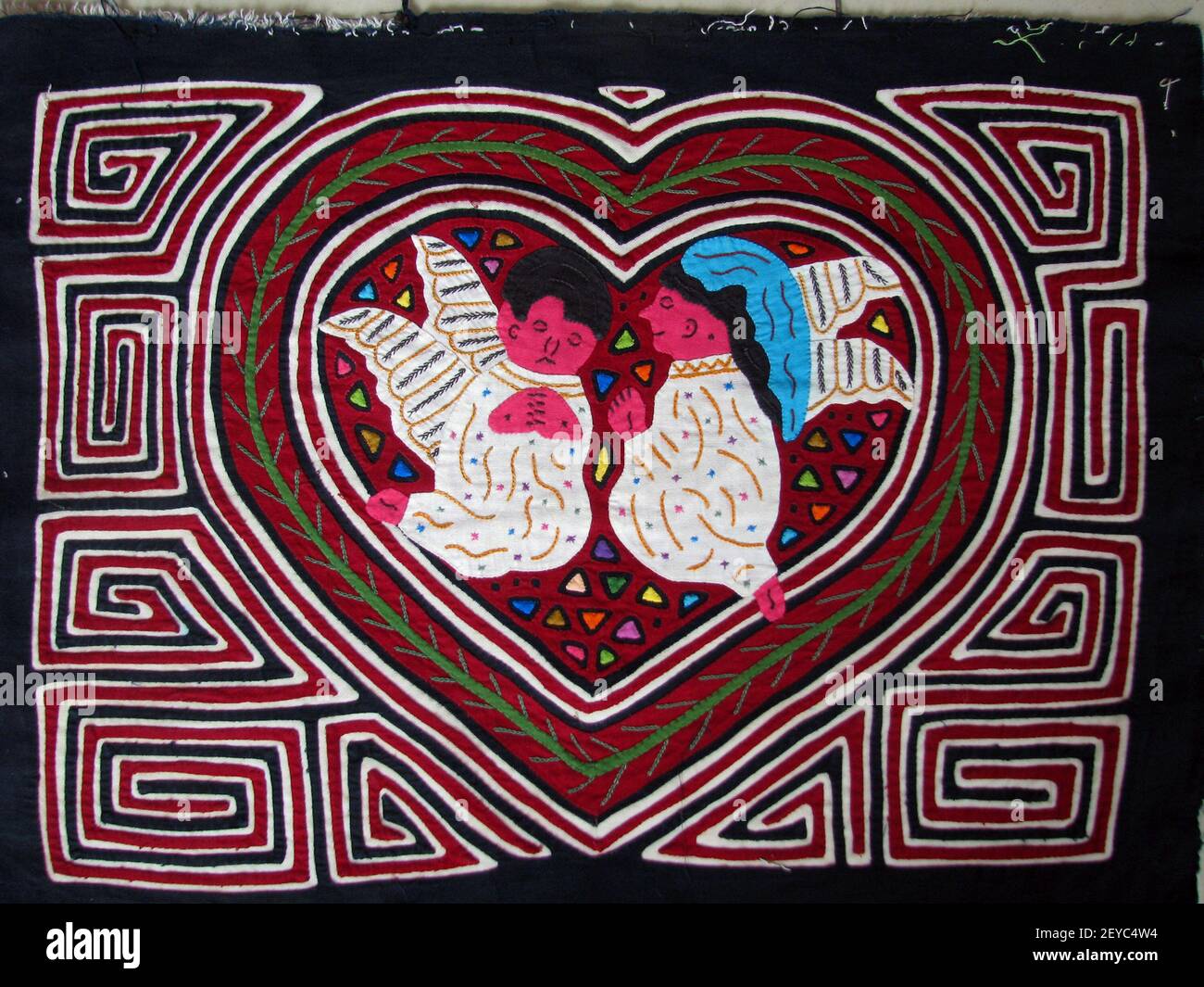 Los temas religiosos son un motivo popular para las molas, el arte textil  tradicional de Panamá (Foto por Mimi Whitefield/Miami Herald/MCT/Sipa USA  Fotografía de stock - Alamy