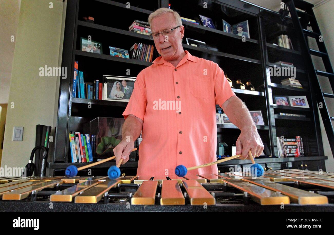 Gary Burton, ganador de un Grammy, es un vibráfono de Fort Lauderdale en su  casa de Fort Lauderdale, el 4 de septiembre de 2013. Burton, que ha escrito  una autobiografía, ha ganado