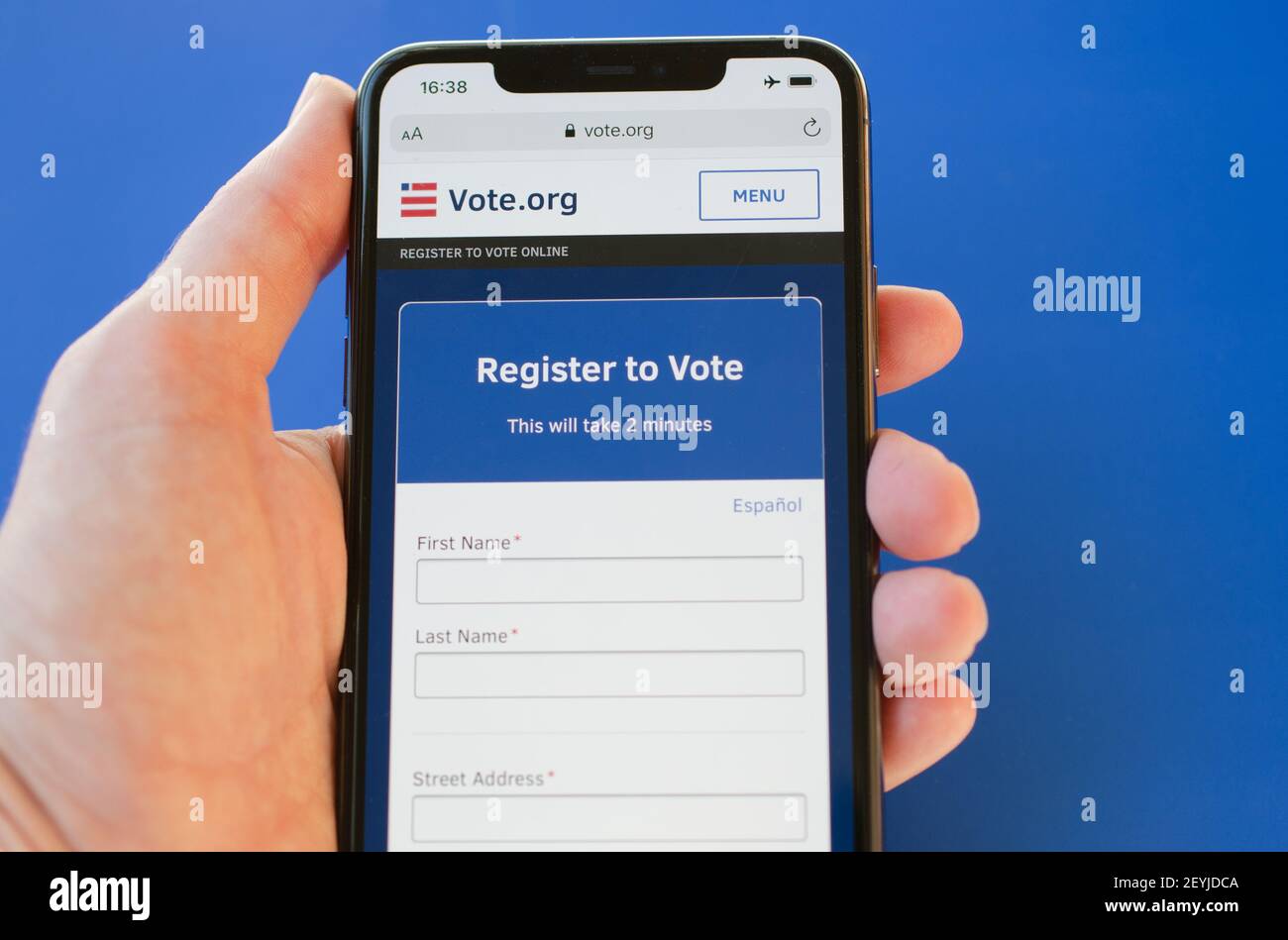 Gibraltar: 07 de octubre de 2020: La página web de Vote.org donde los votantes estadounidenses pueden inscribirse para votar en línea Foto de stock