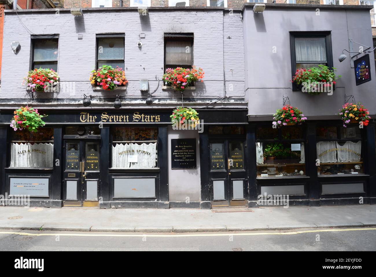 The Seven Stars pub, Holborn, Londres, Inglaterra Foto de stock