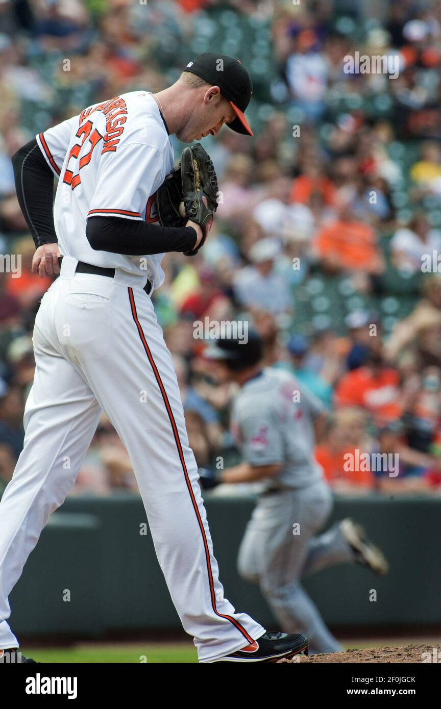 El lanzador de inicio de los Orioles de Baltimore Mark Hendrickson (27