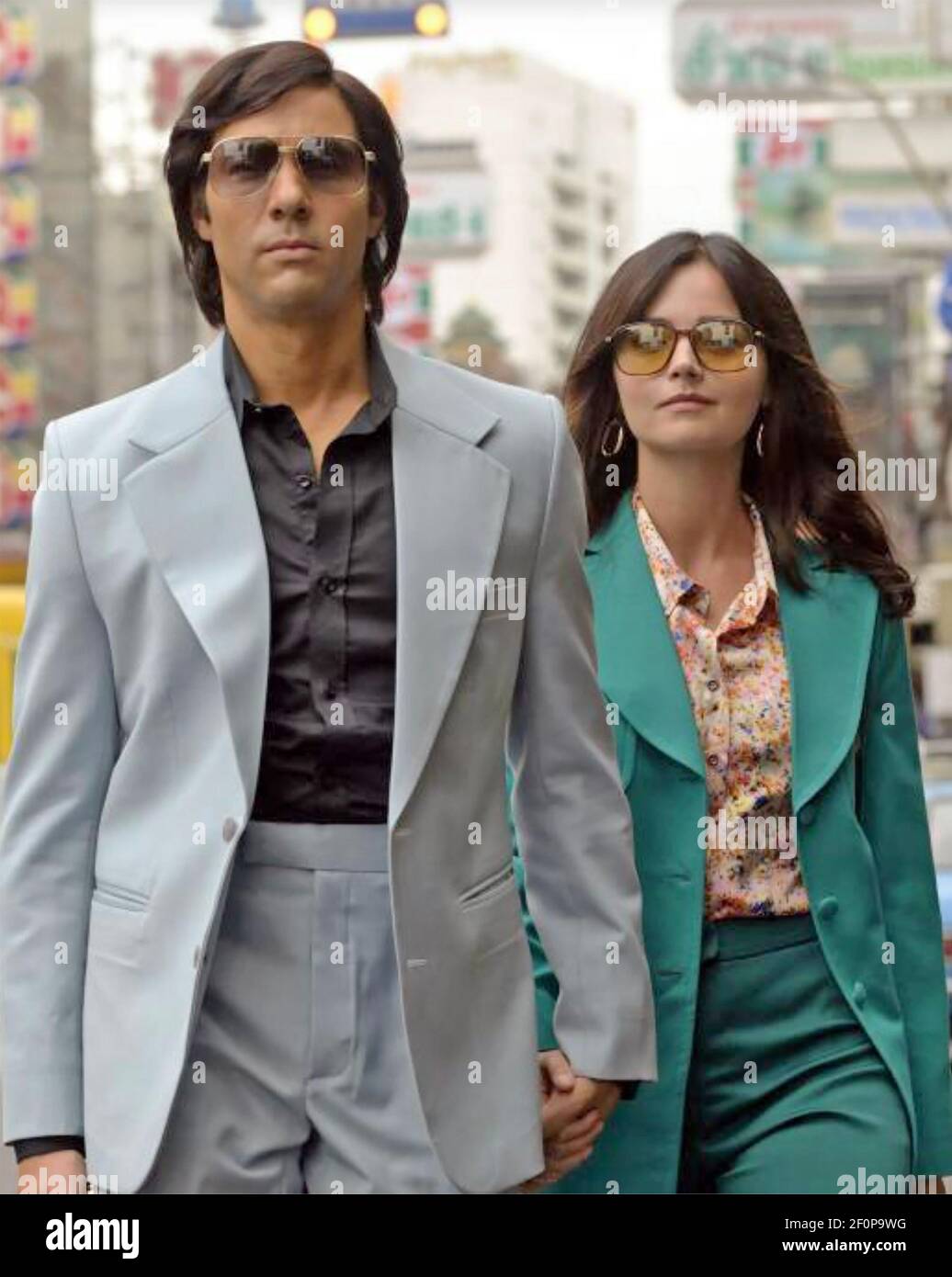 LA SERPIENTE 2021 serie con Tahar Rahim como Charles