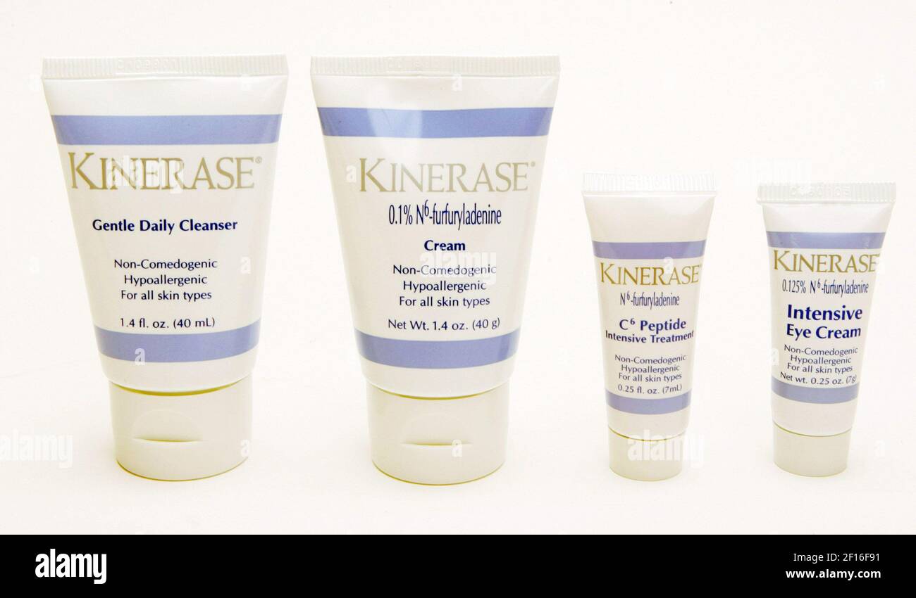 Kinerase Travel Kit, contiene el régimen completo de cuidado de la piel de  Kinerase para la piel normal a aceitosa de tamaño para viajar: Loción y  limpiador diario suave en tamaños de