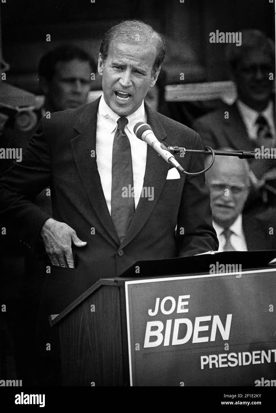 Junio de 1987; Wilmington, DE, EE.UU.; el Senador Joe Biden anuncia su campaña para presidente. Crédito obligatorio: Archivo Foto/The News Journal-USA TODAY NETWORK/Sipa USA Foto de stock
