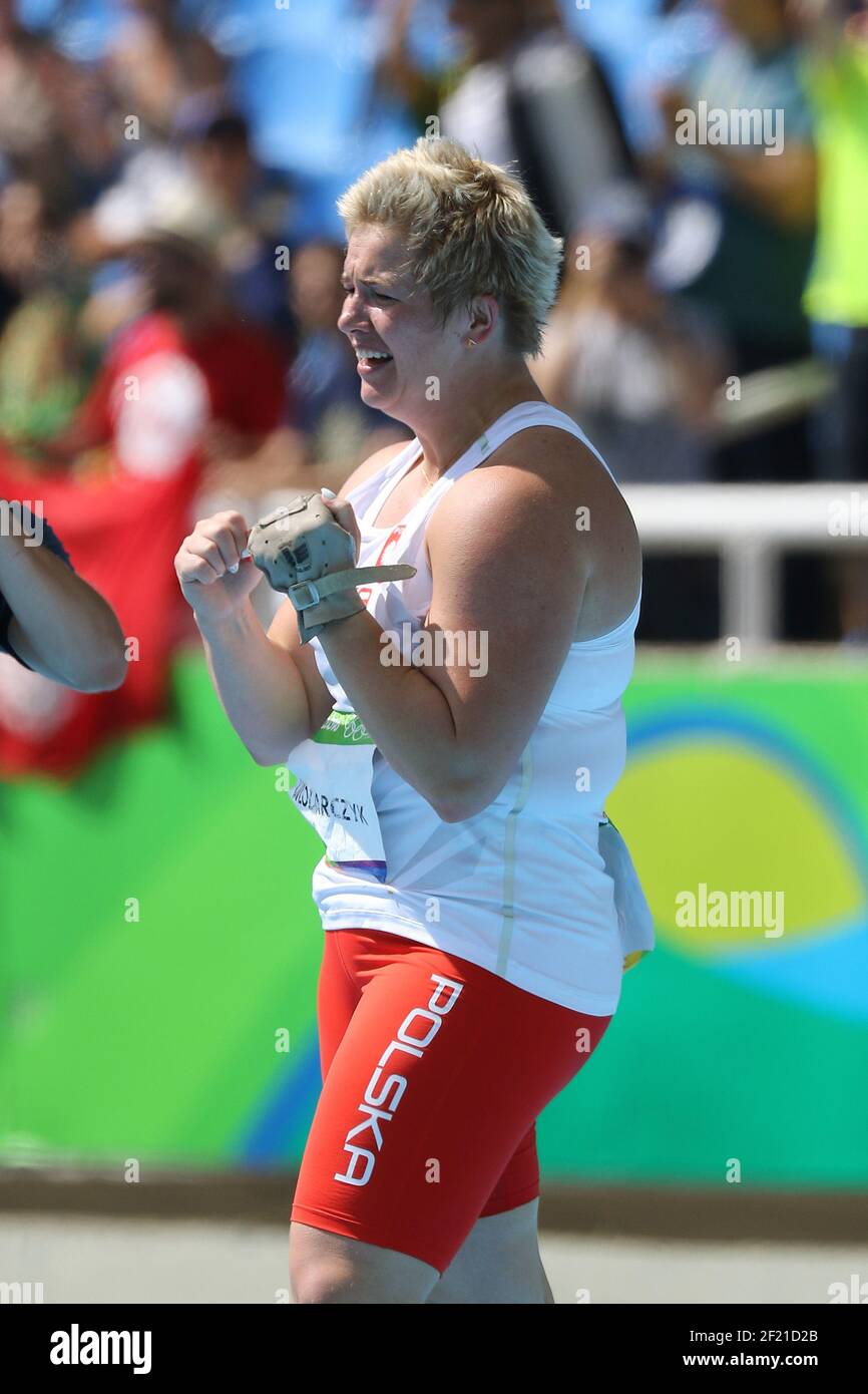 Anita WLODARCZYK (POL) compite y supera el récord mundial en lanzamiento de martillo  femenino durante los Juegos Olímpicos RÍO 2016, Atletismo, el 15 de agosto  de 2016, en Río, Brasil - Foto