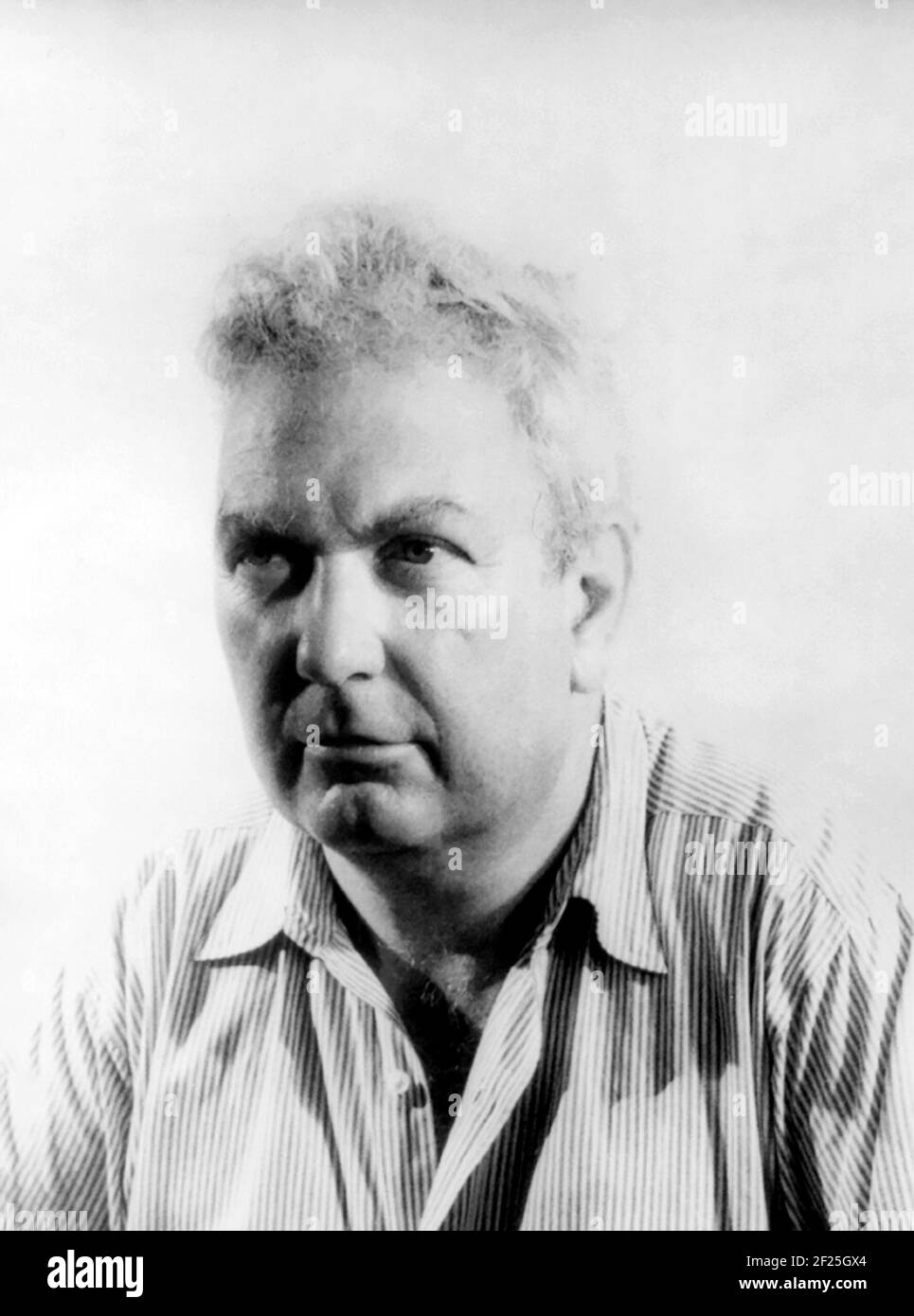 Alexander Calder. Retrato del escultor estadounidense Alexander Calder