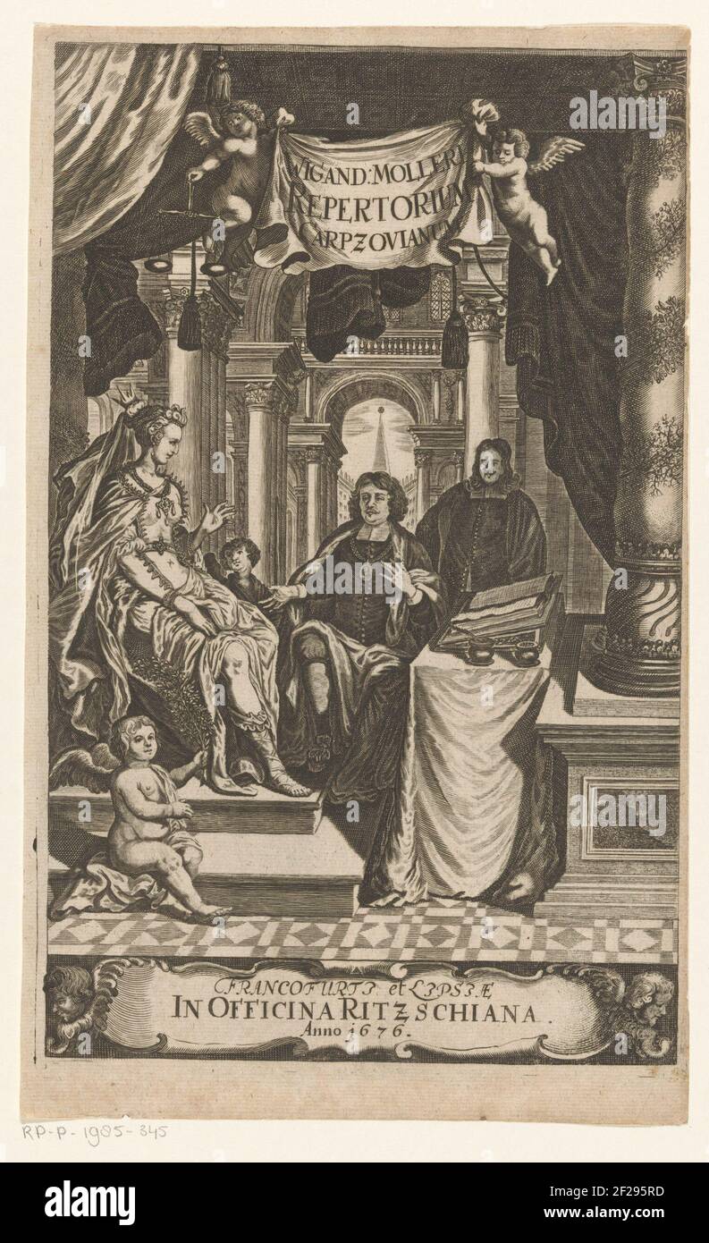 Benedikt Carpzov bij tronende koningin; Wigand Molleri Repertorium Carpzovianum; Titelpagina voor: Wigand Möller, Repertorium rerum, verborum, et notabilium, 1676.Lawyer Benedikt Carpzov está de pie junto a una reina en un trono. Ambos muestran su pierna derecha bajo su ropa. A la derecha hay un libro abierto en un escritorio. A la izquierda en primer plano es un putto con una rama. En la parte superior dos putti volar con una escala y cortinas con título. Foto de stock