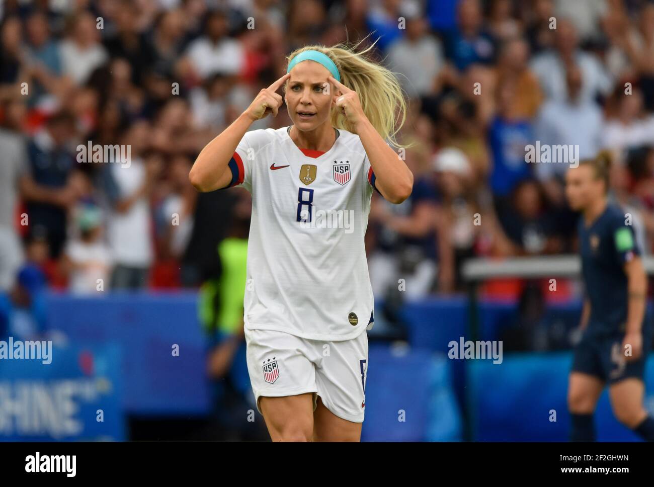 Julie Ertz EE.UU. Durante la Copa Mundial Femenina de la FIFA Francia 2019, de fútbol cuartos de final entre Francia y EE.UU. El 28 de junio 2019 en el