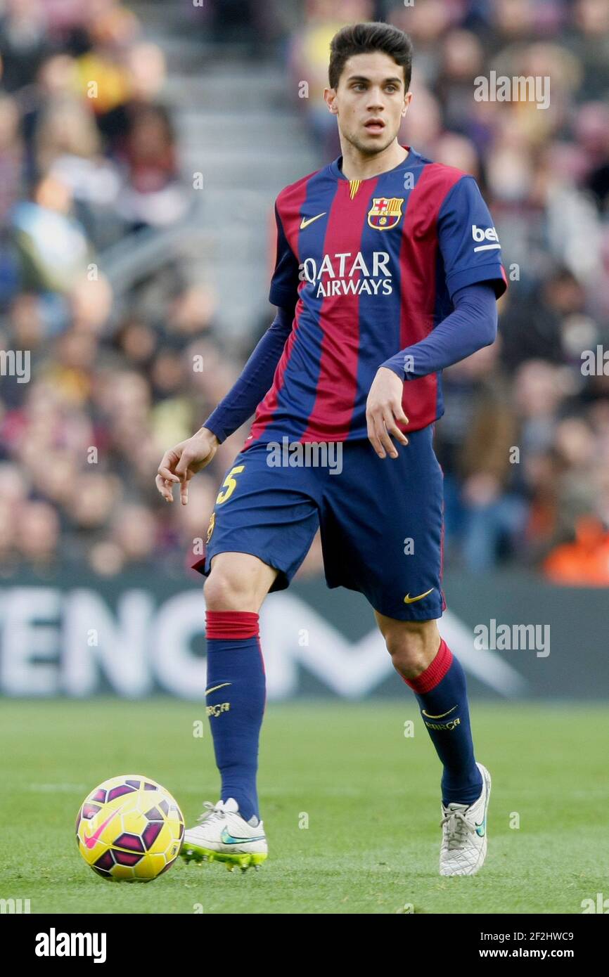Marc Bartra de Barcelona durante el partido de fútbol Liga del Campeonato de España entre el FC Barcelona y el Levante 15 de febrero de 2015 en el estadio Camp Nou