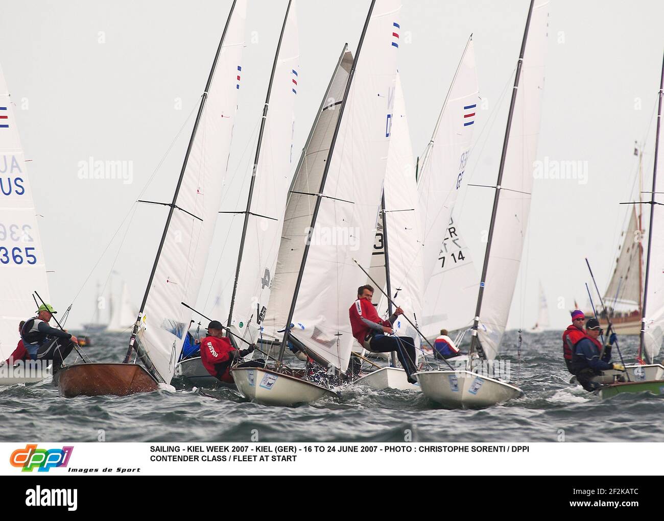 VELA - KIEL WEEK 2007 - KIEL (GER) - 16 AL 24 DE JUNIO DE 2007 - FOTO : CHRISTOPHE SORENTI / DPPI CLASE DE CONTENDIENTE / FLOTA EN EL INICIO Foto de stock
