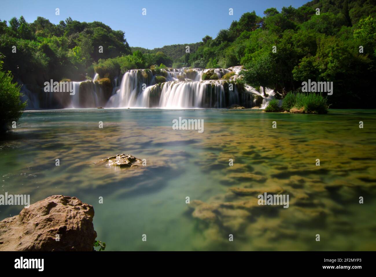 Krka Waterfalls, Parque Nacional Krka, Lozovac, Knin Country Croacia del Sur, Balcanes, Europa Foto de stock