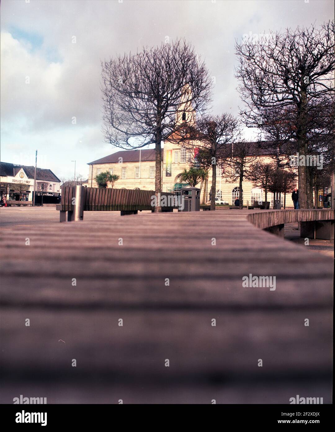 Conway Square Newtownards Co Down NI Fotografía de cine de formato medio en la calle Foto de stock