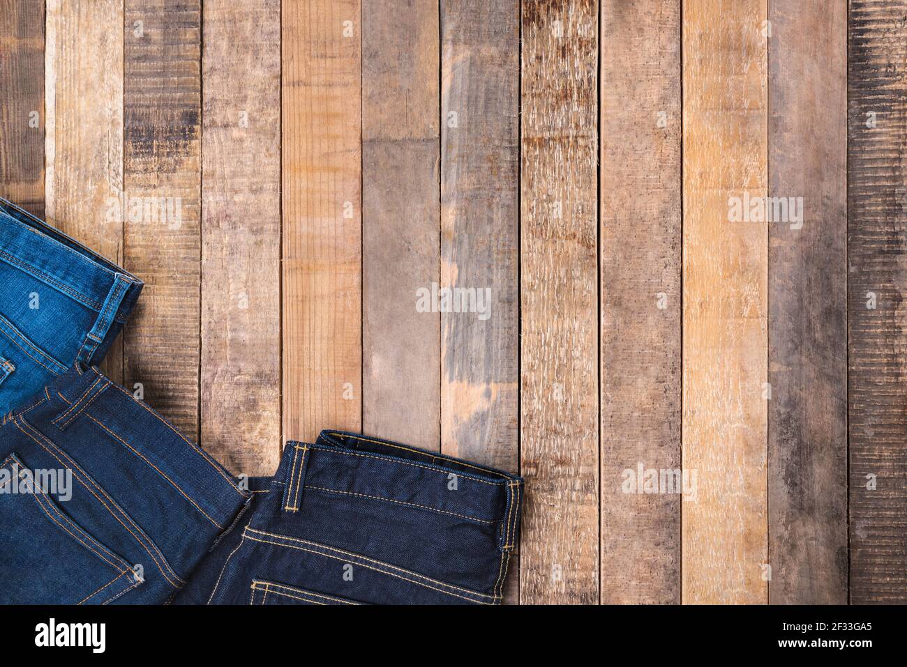 Diseño de jeans fotografías e imágenes de alta resolución - Alamy