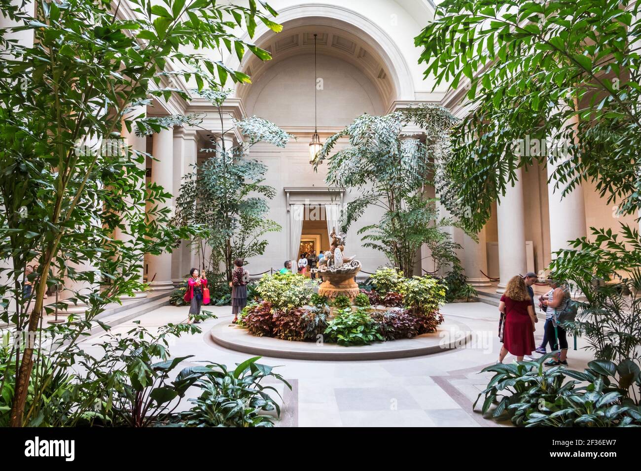 Washington DC, Galería Nacional de Arte Museo, interior de West Garden Court, Foto de stock