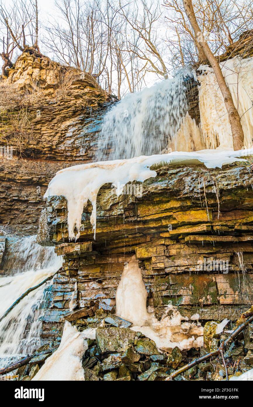 Billy Green Waterfalls Hamilton Ontario Canadá en invierno Foto de stock