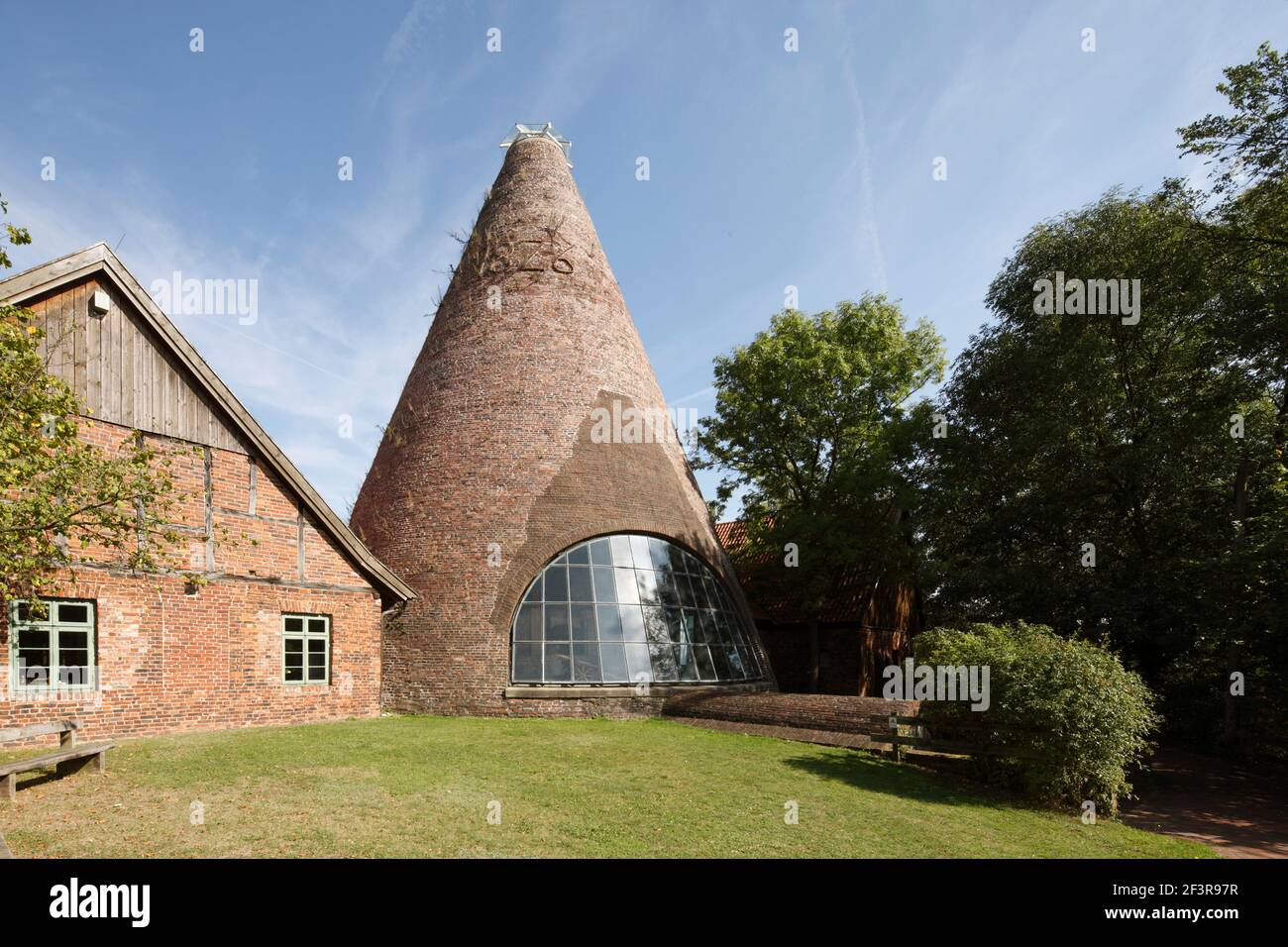 Glasturm, Petershagen-Oven, Glash¸tte Gernheim, LWL-Industriemuseum Foto de stock