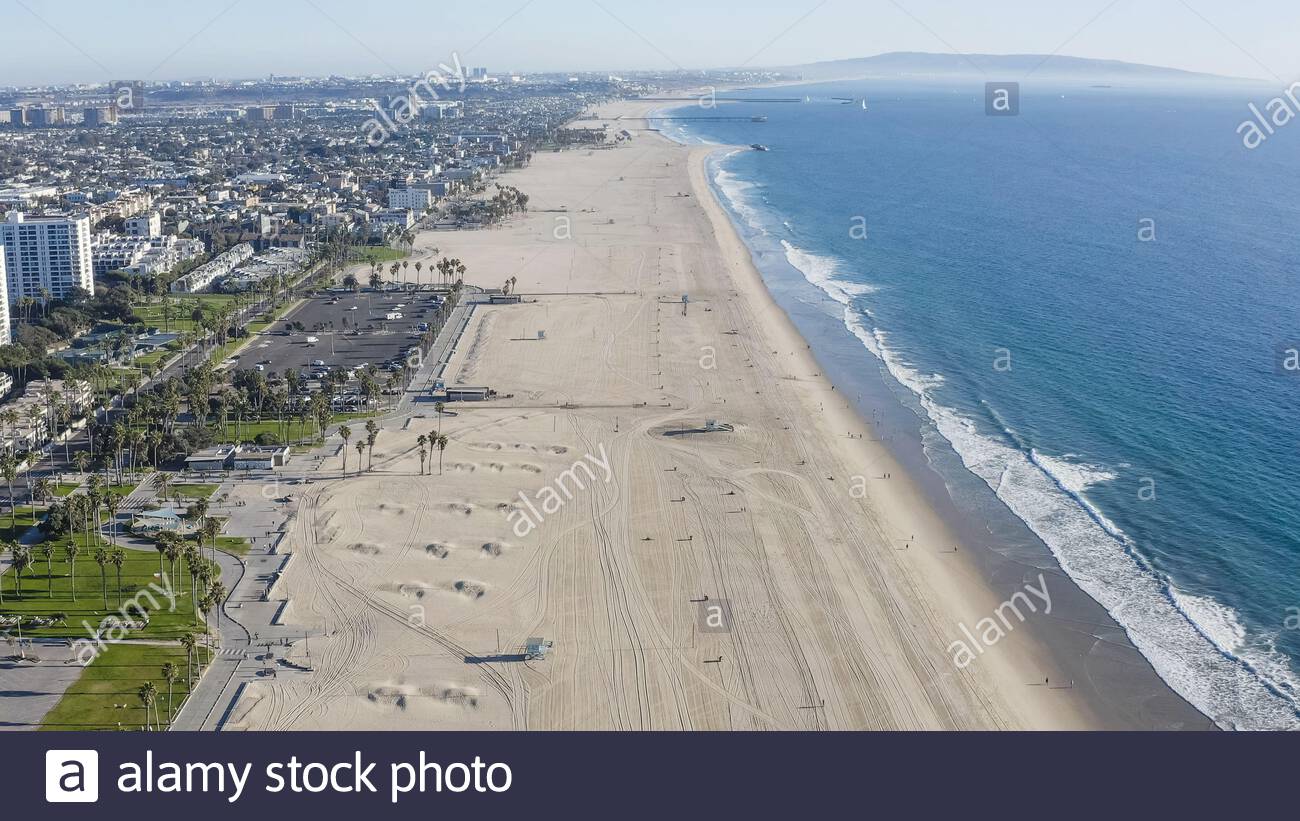 Vista aérea mirando al sur de la playa de Santa Mónica, vista aérea - Ocean Park, Santa Mónica, California, Estados Unidos (EE.UU.) Foto de stock
