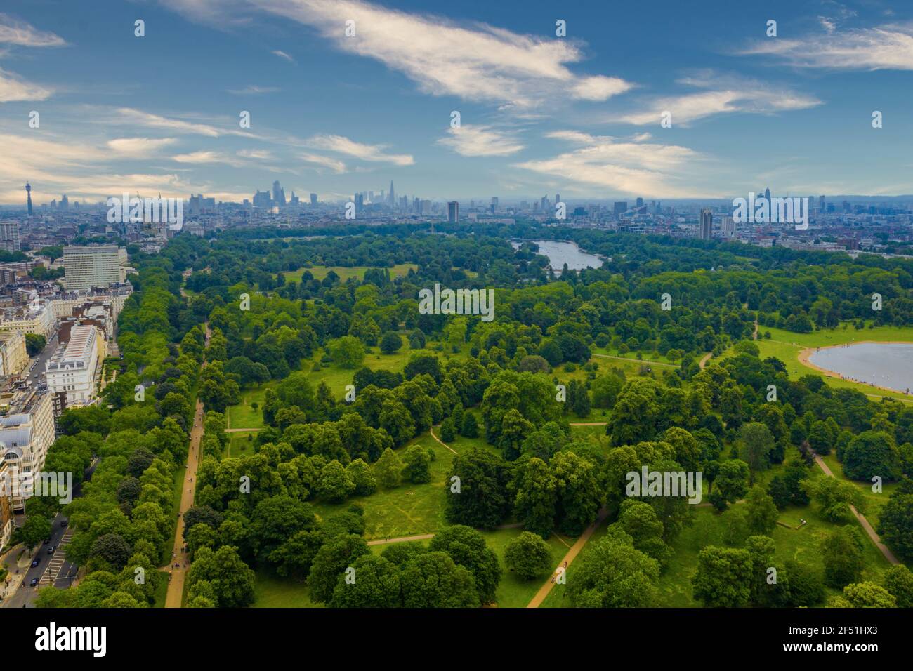 Hermosa vista aérea de Londres desde arriba con el Hyde Park Foto de stock