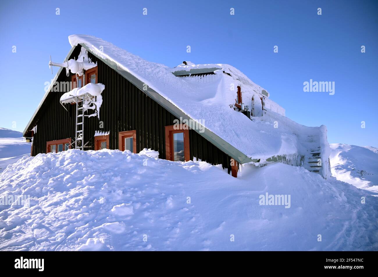 Cabaña de montaña en Laktatjakko, Bjorkliden. Foto Janerik Henriksson / TT código 10010 Foto de stock
