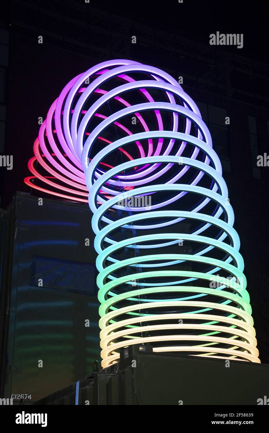 El slinky sales