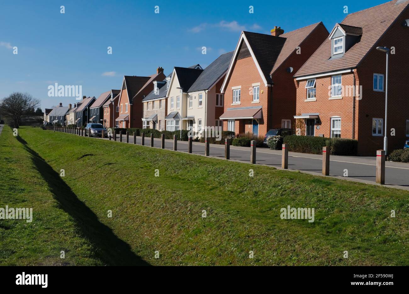 Nuevas casas en los Reyes alcanzan la finca Biggleswade, Bedfordshire, Inglaterra Foto de stock