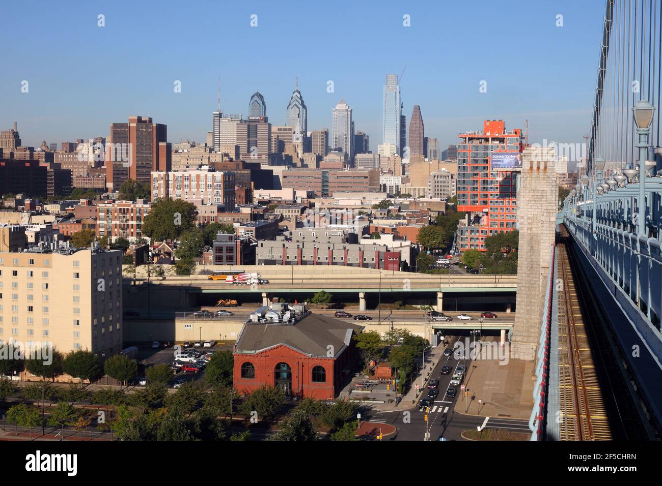 Geografía / viajes, EE.UU., Pensilvania, Filadelfia, Benjamin Franklin Bridge auf Philadelphi, Derechos adicionales-liquidación-Información-no-disponible Foto de stock