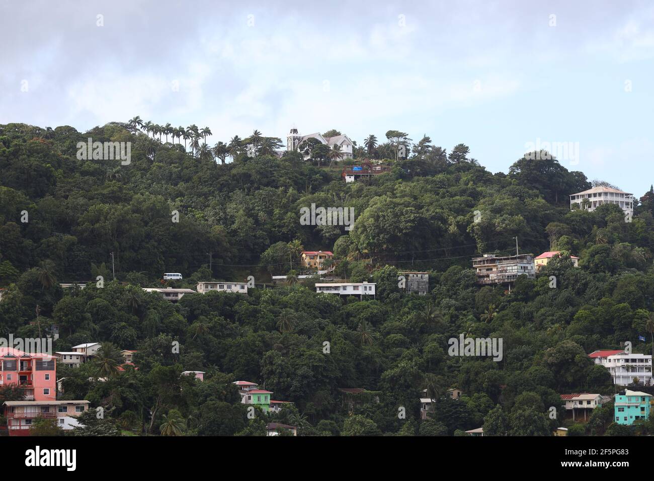 Hill Top y Mountainside Casas alrededor de Castries en Santa Lucía. Foto de stock