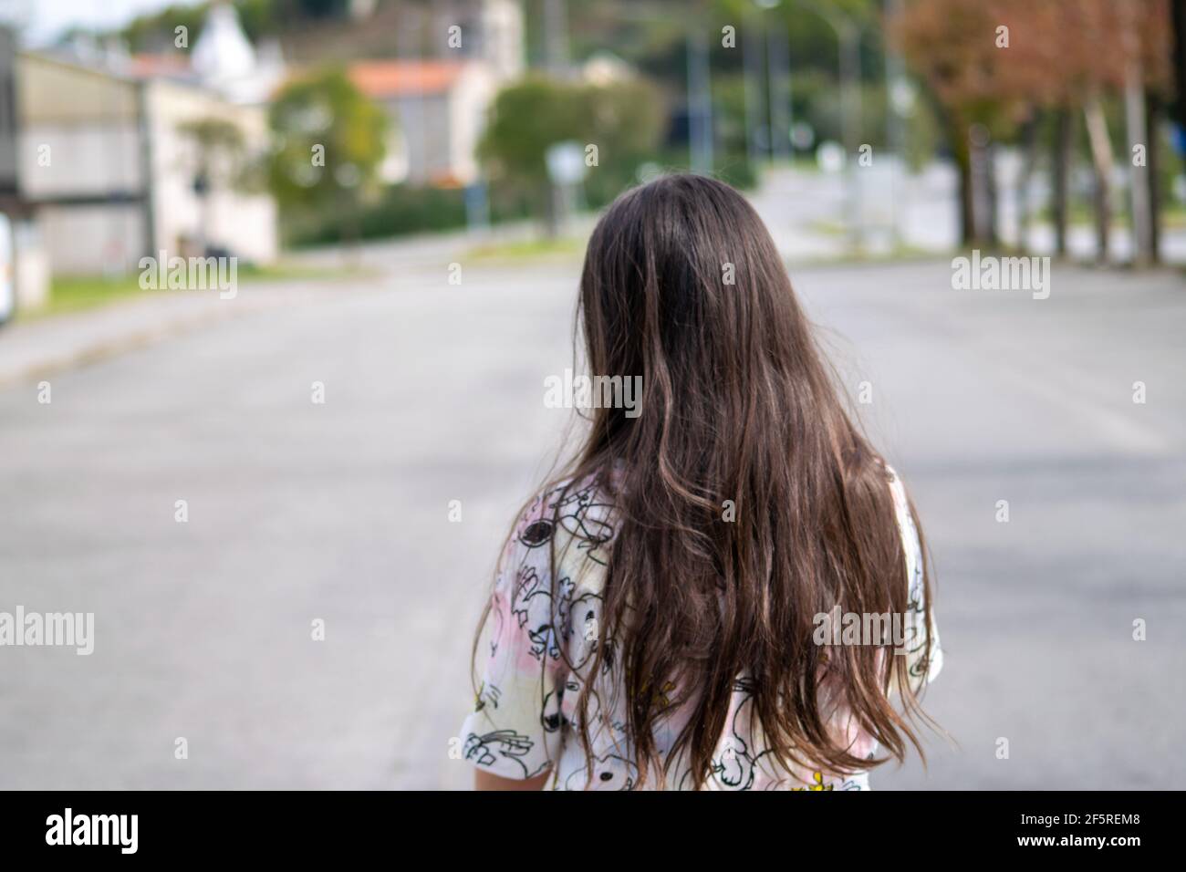 Niñas ropa fotografías e imágenes de alta - Alamy