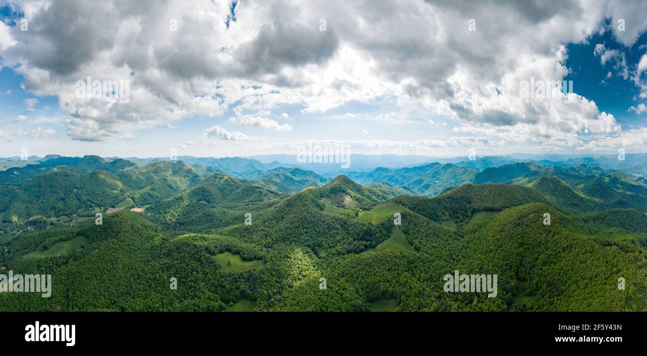 Vista aérea de montaña en Appalachia NC Foto de stock
