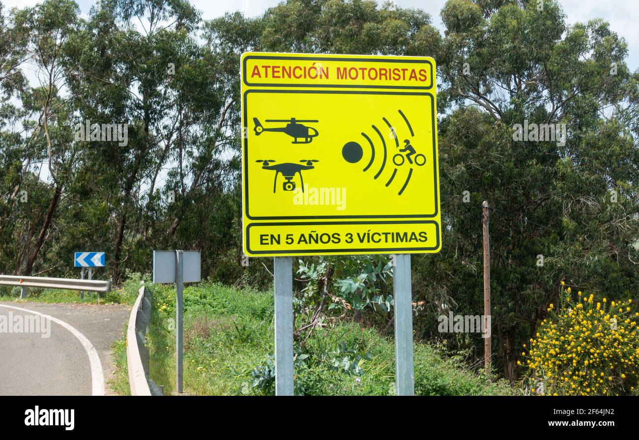 Control de tráfico de drones fotografías e imágenes de alta resolución -  Alamy